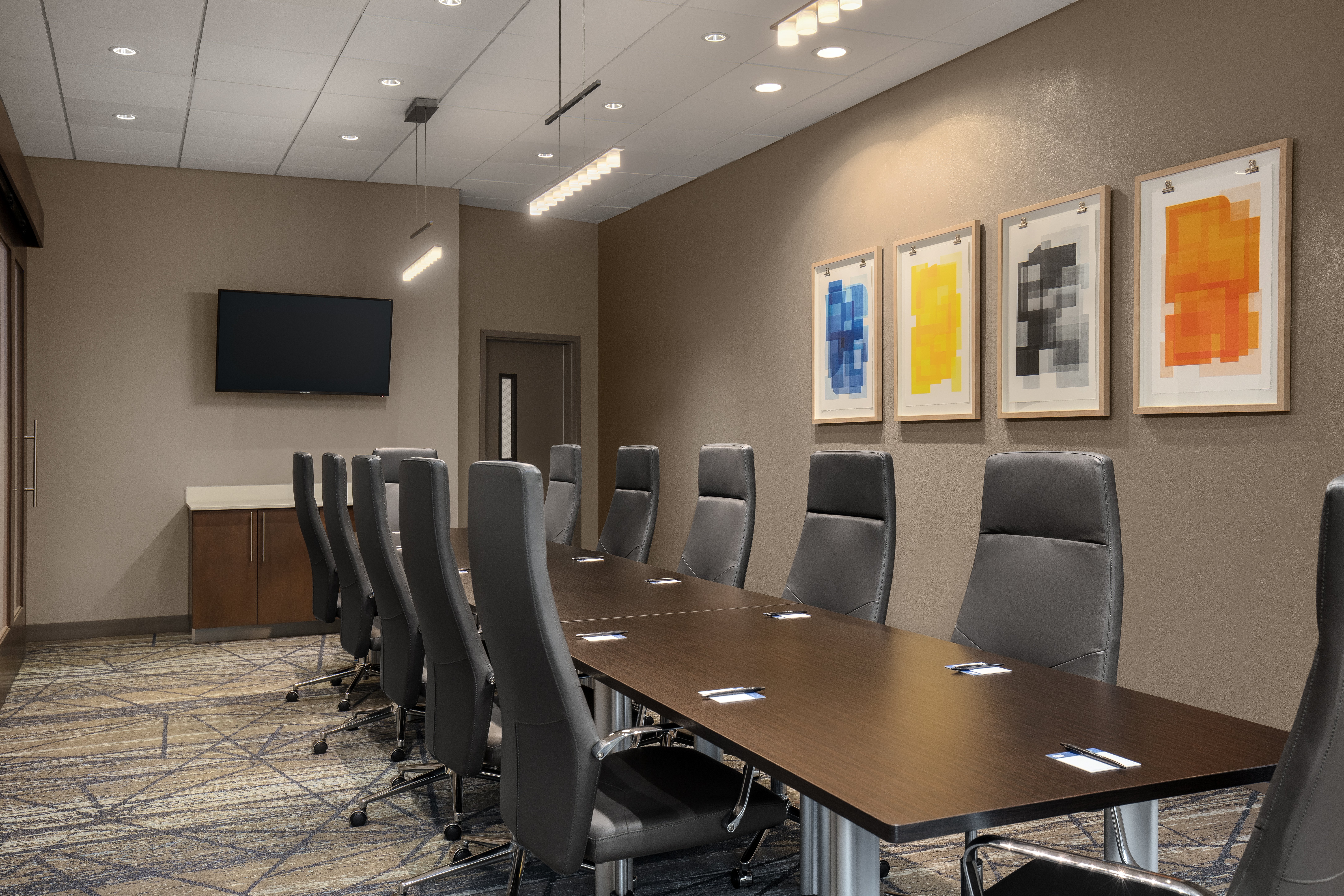 Holiday Inn Express & Suites Dripping Springs - Austin Area 39/50