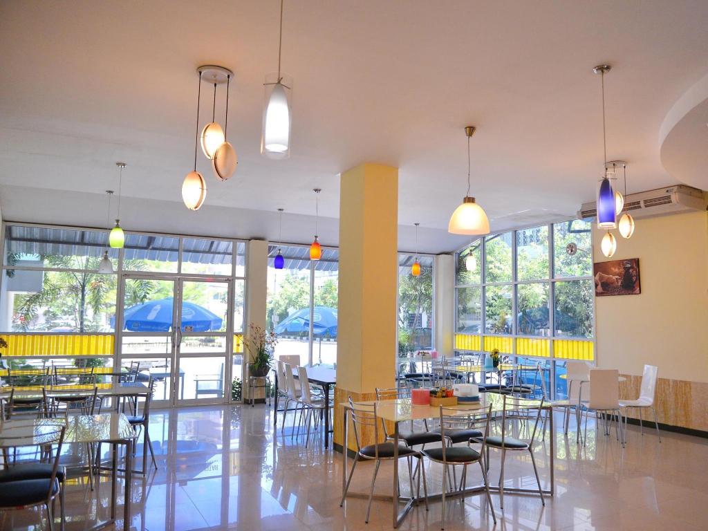 Ratchaphruek Pavilion 37/46