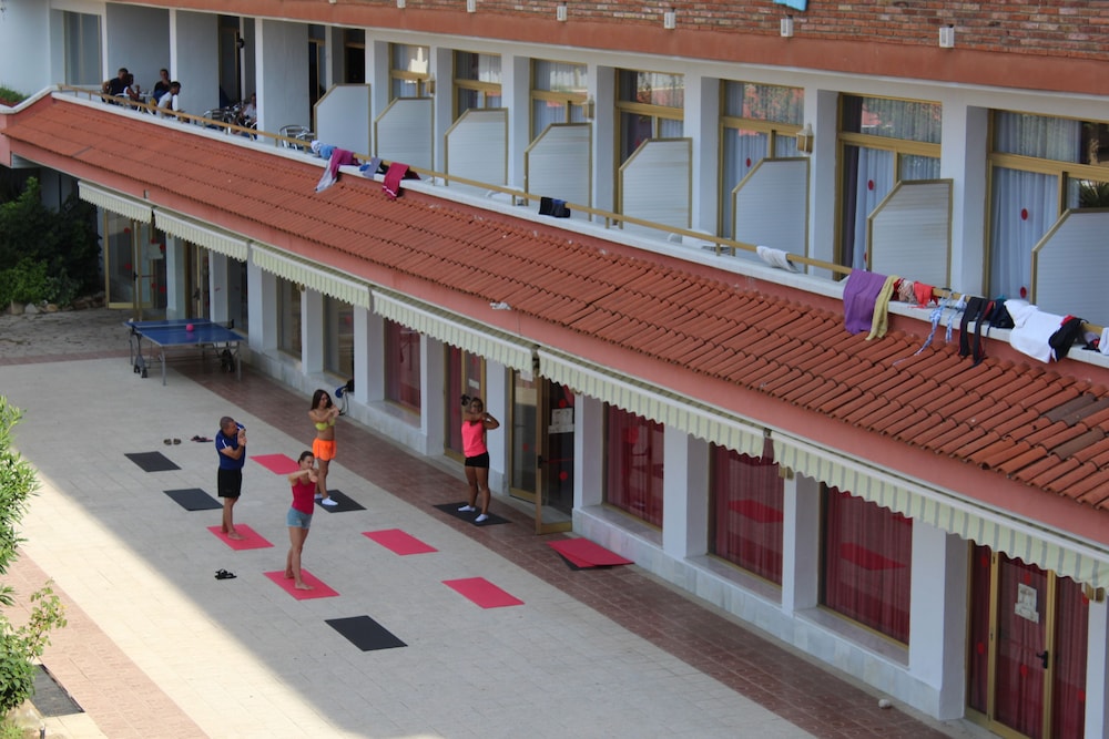 Hotel Esplendid 2/50