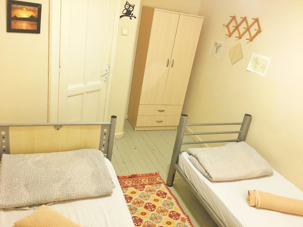 Levanten Hostel 27/53