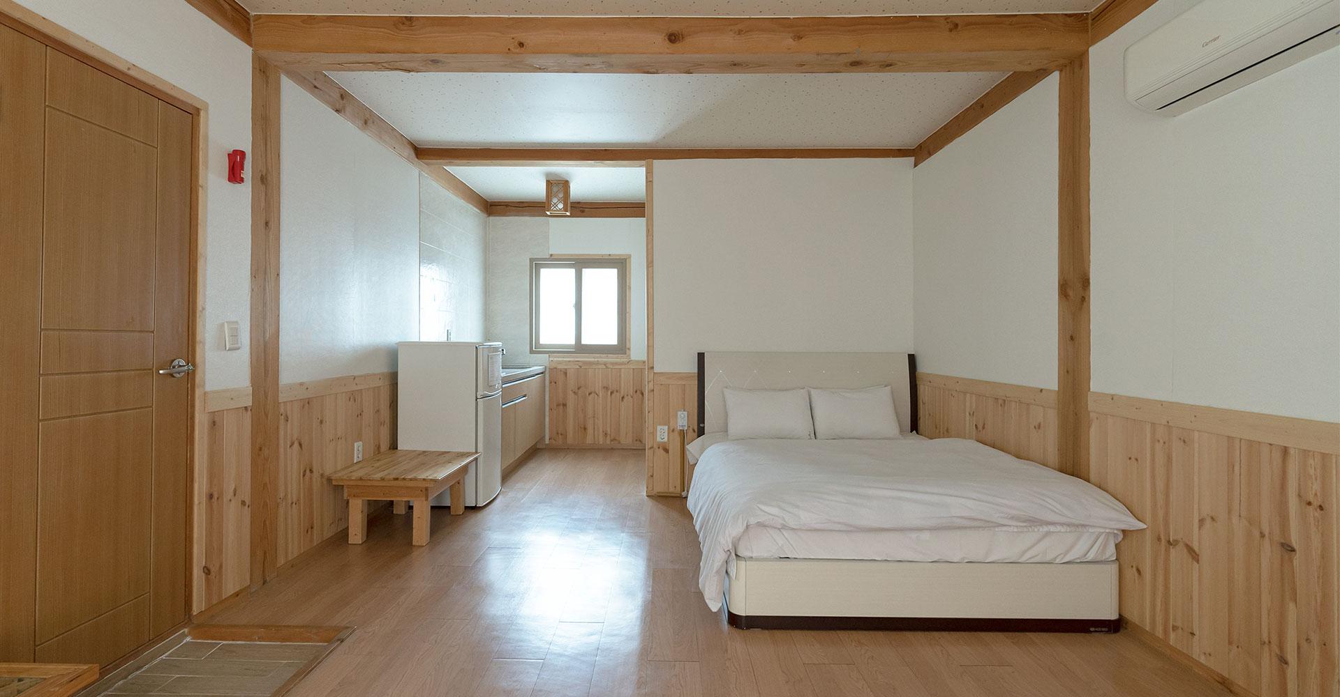 Gyeongju Hanok Pen Town Pension 24/52