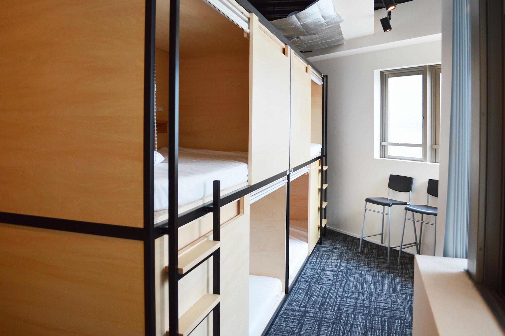 FEMALE DORM, FEMALE ONLY