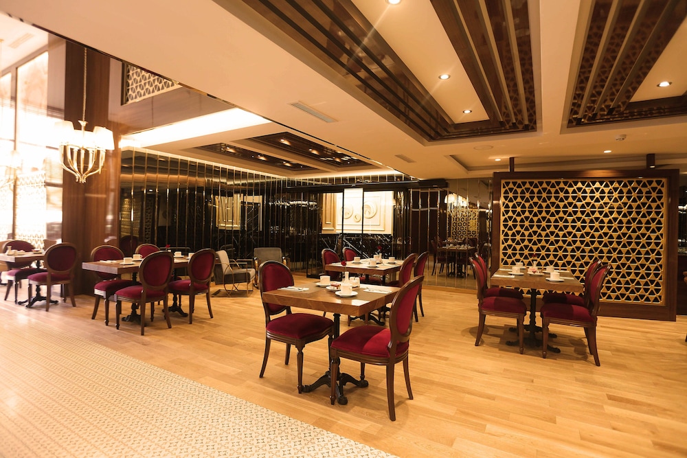 Suite Hotel Casa Diamond 33/50