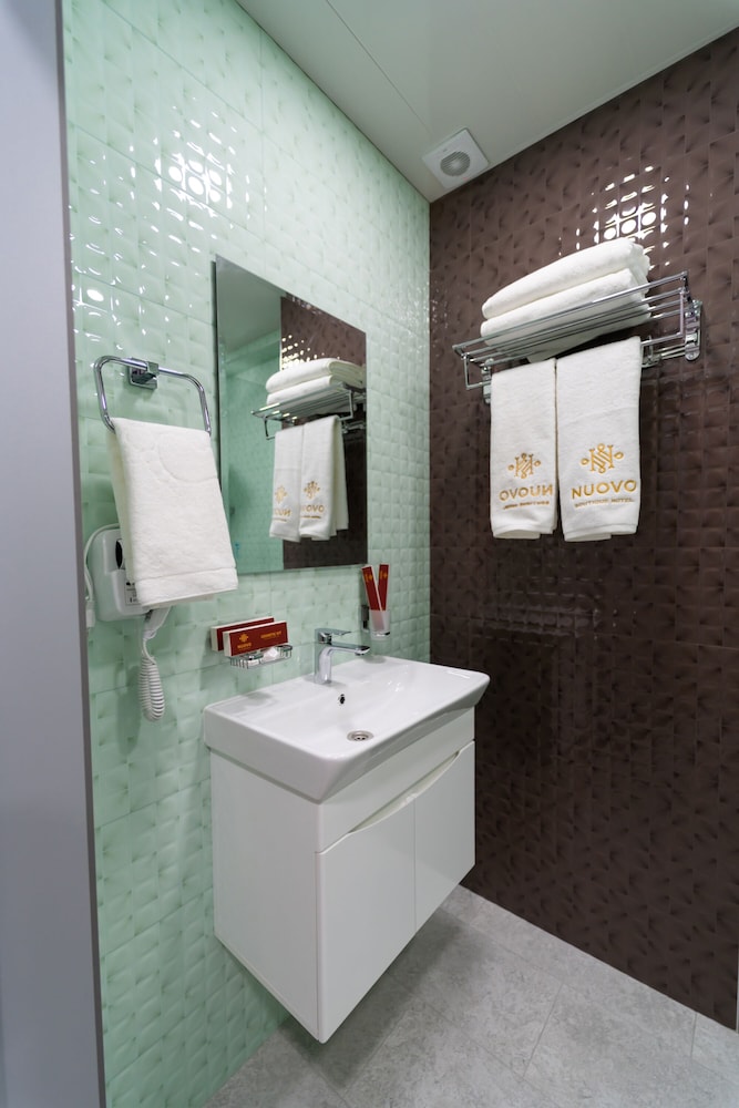 Nuovo Boutique Hotel 9/80