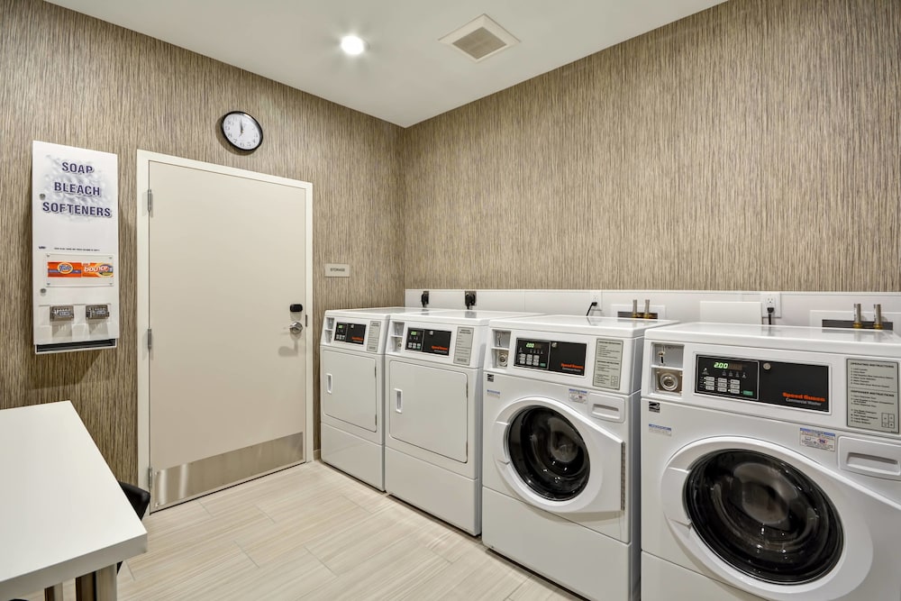 Springhill Suites Cincinnati Blue Ash 13/46
