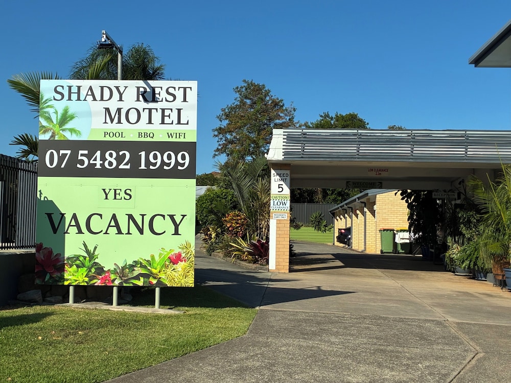 Shady Rest Motel 37/48