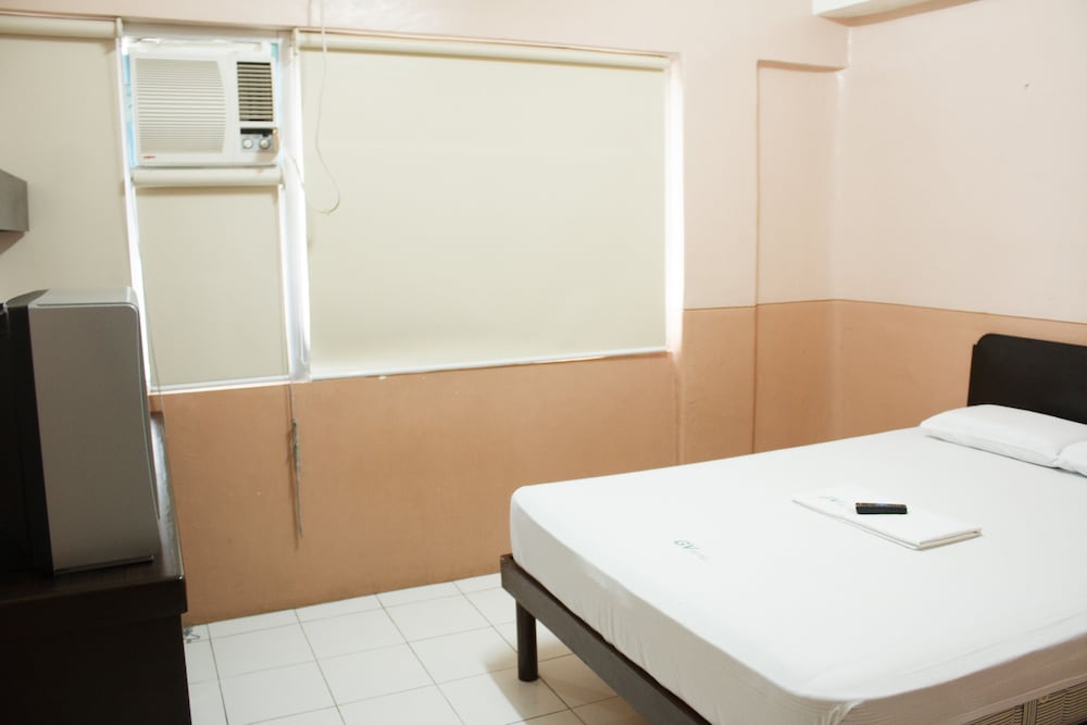 Gv Hotel Naval 10/37