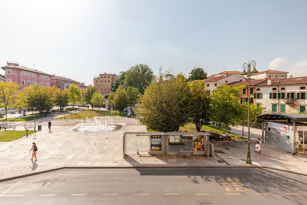 Truly Verona 60/69
