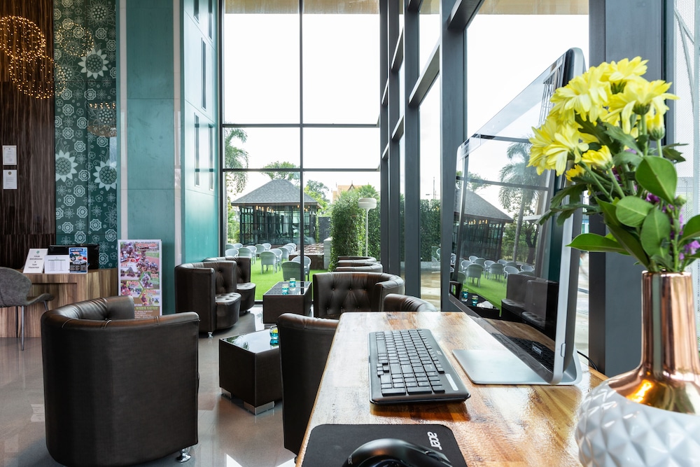 B2 Krabi Premier Hotel 68/78