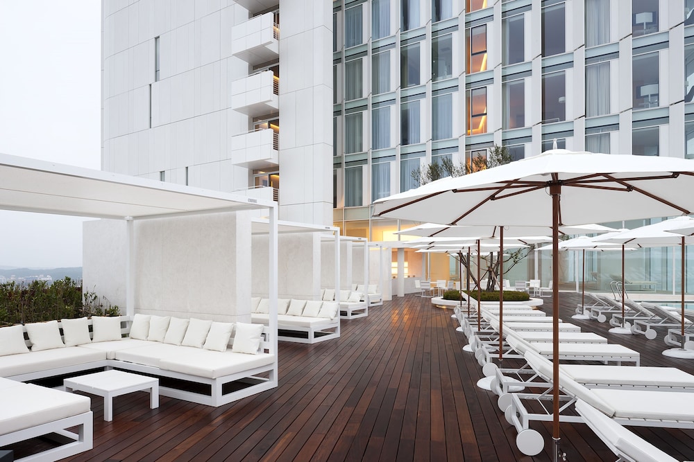 Seamarq Hotel 64/70