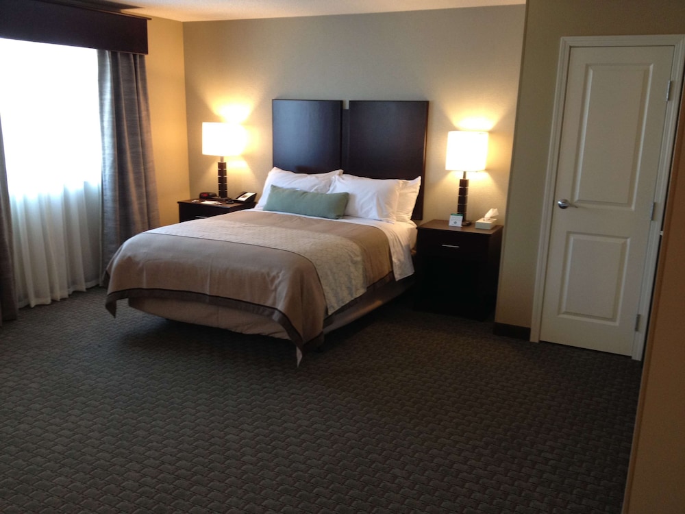 Grandstay Hotel Amp Suites 9/53