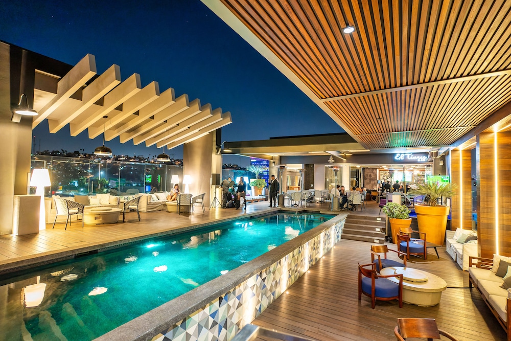 K Tower Boutique Hotel By Lucerna 24/49