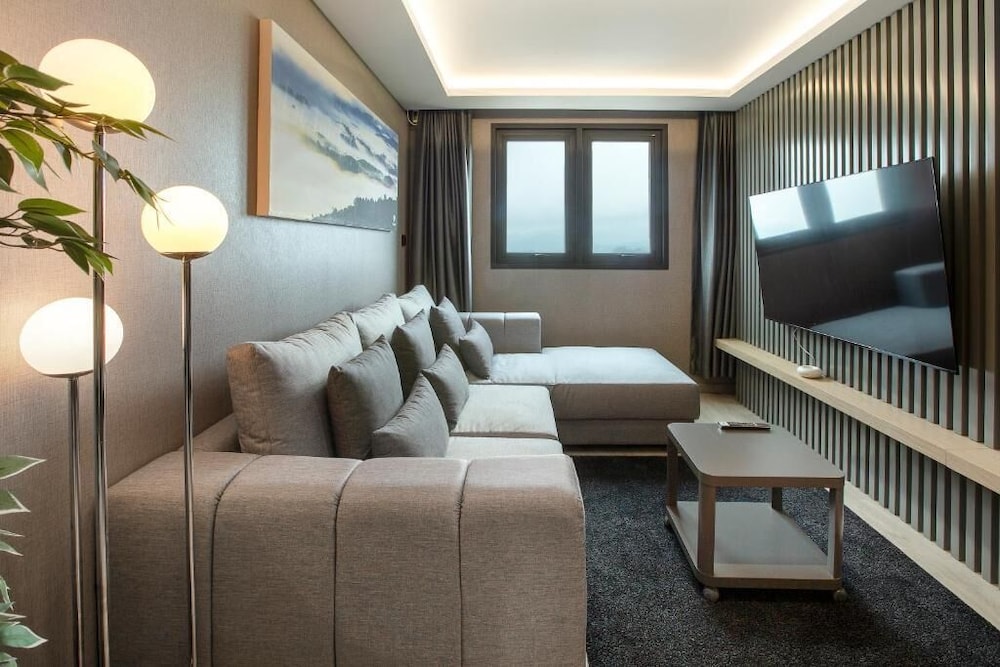 Pino Latte Resort and Hotel 29/50