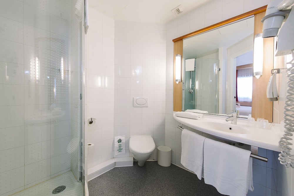 ibis Madrid Alcobendas 45/50