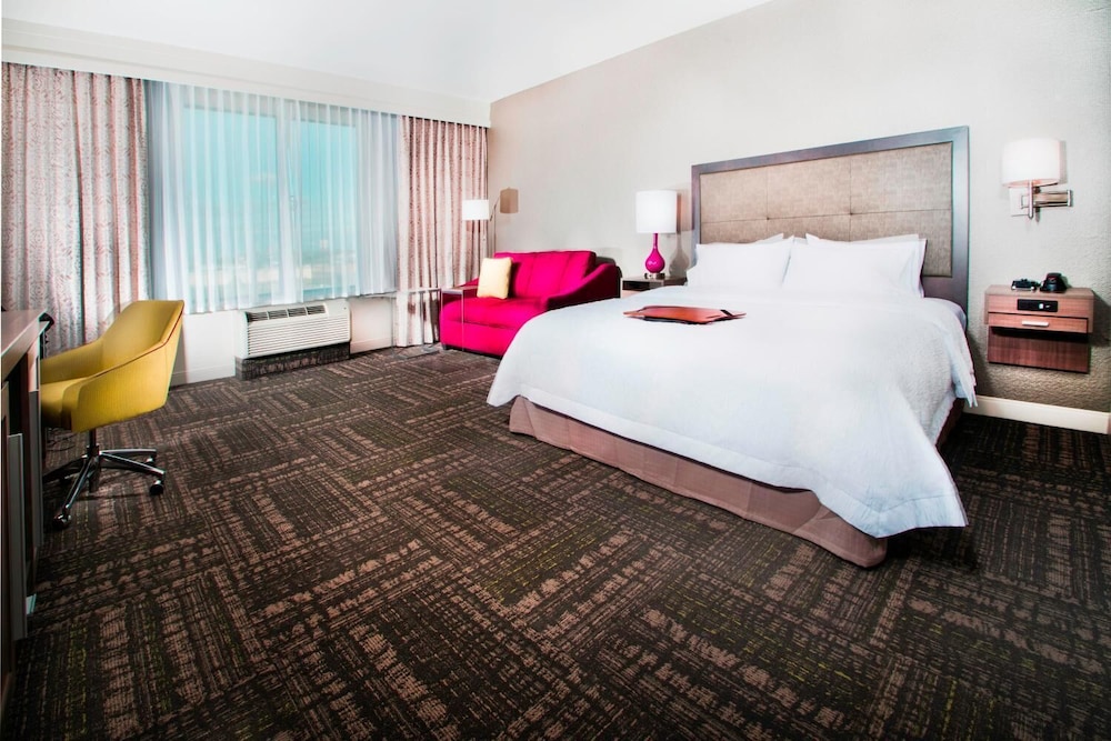 Hampton Inn Suites La Porte 9/25
