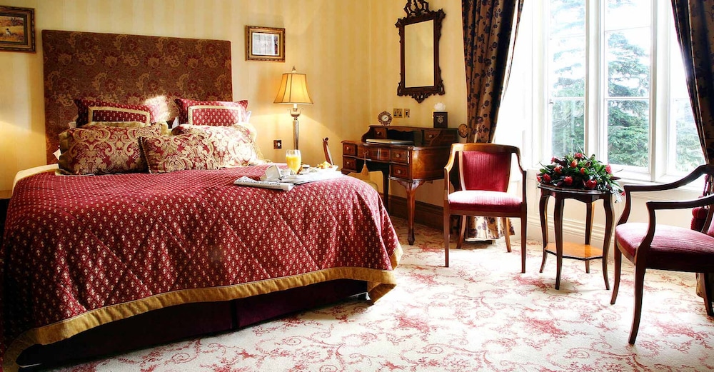 Lough Rynn Castle 11/50
