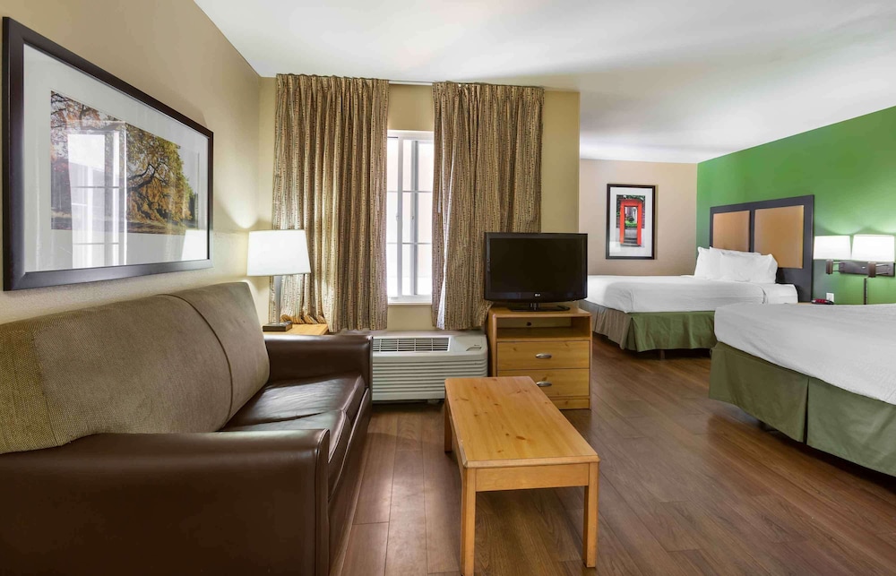Extended Stay America Suites Phoenix Biltmore 36/54
