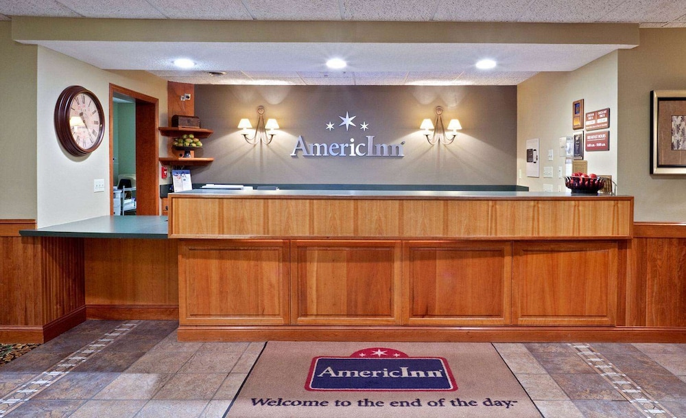 AmericInn by Wyndham Ashland 10/53