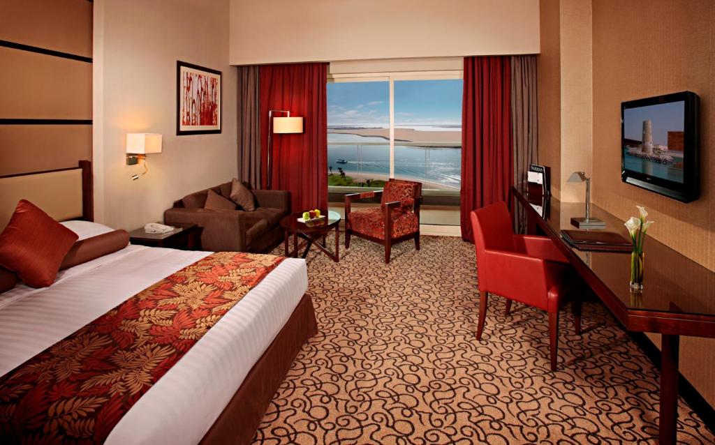Room at Khalidiya Palace Rayhaan by Rotana, ABU DHABI