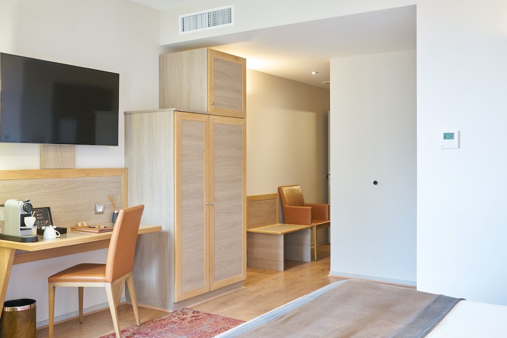 Hôtel Vatel 16/66
