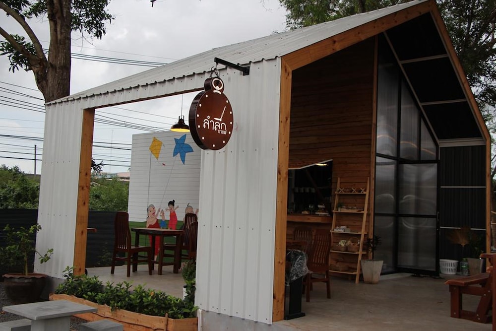 Lumluek Boutique Resort 4/25