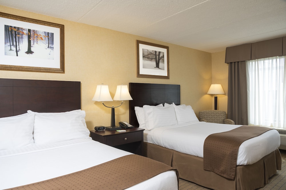 Holiday Inn Cleveland-S Independence 18/58