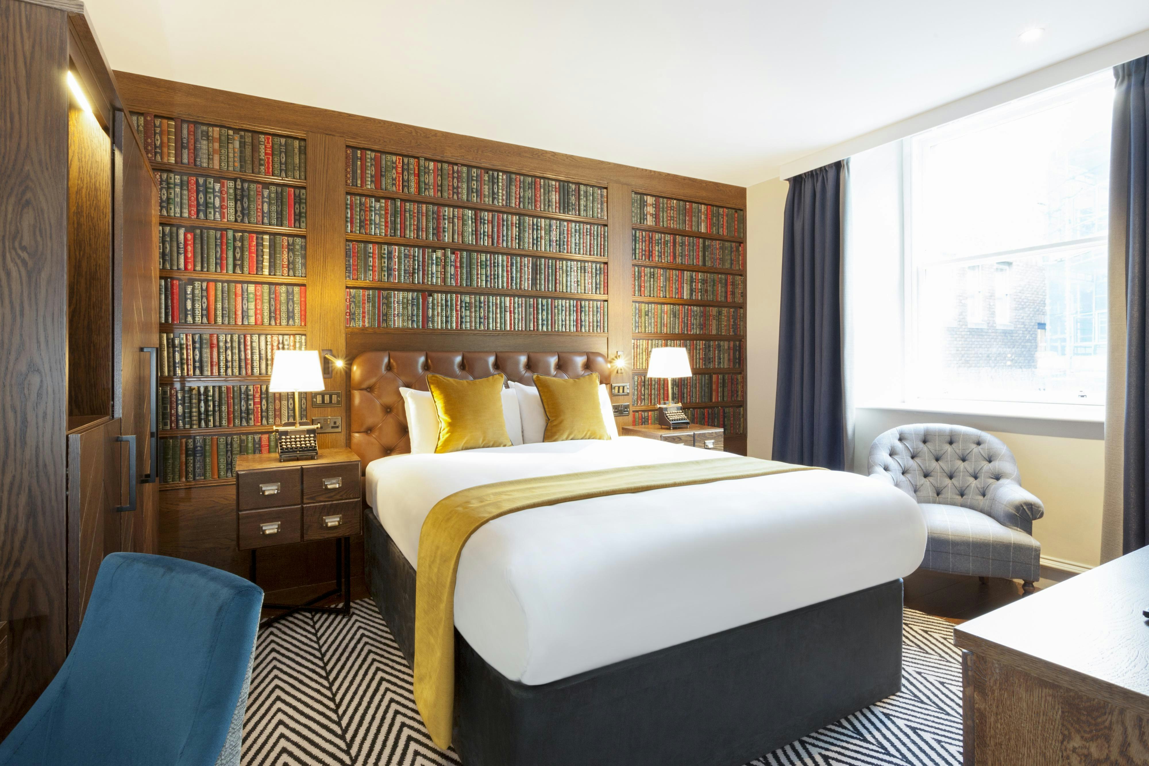 Hotel Indigo Edinburgh - Princes Street, an IHG Hotel (ex Royal British) 33/82