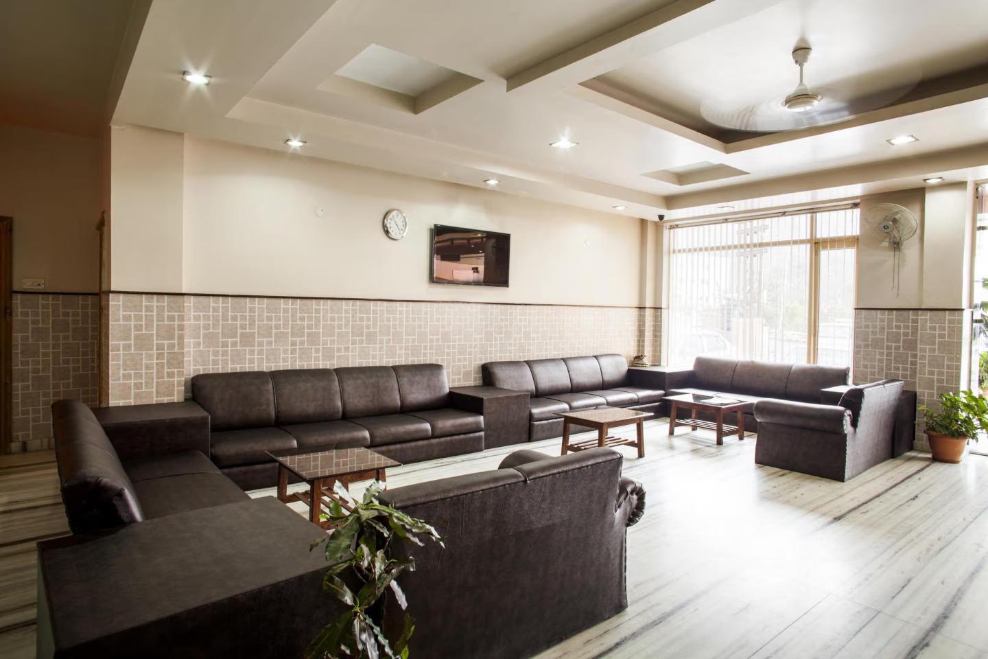 Hotel Shree Palace 32/45