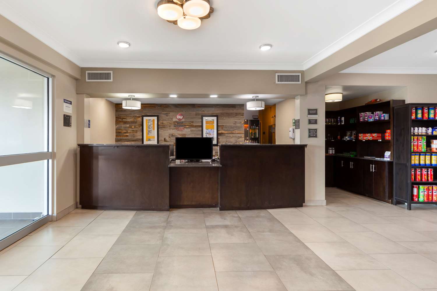 Best Western Plus Fort Saskatchewan Inn and Suites 1/22
