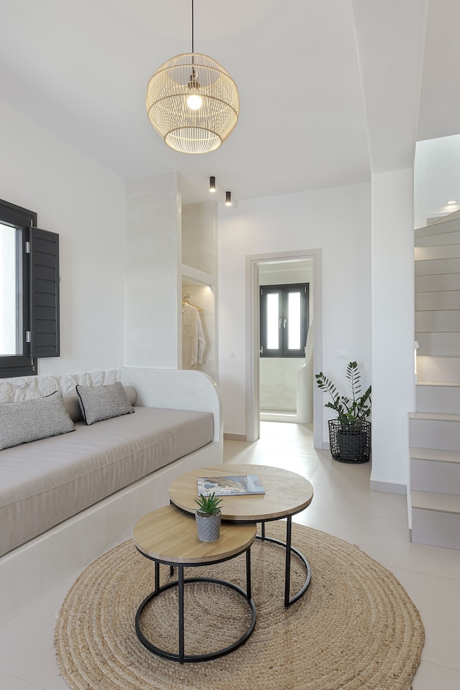 Onyx Hotel & Suites 45/60