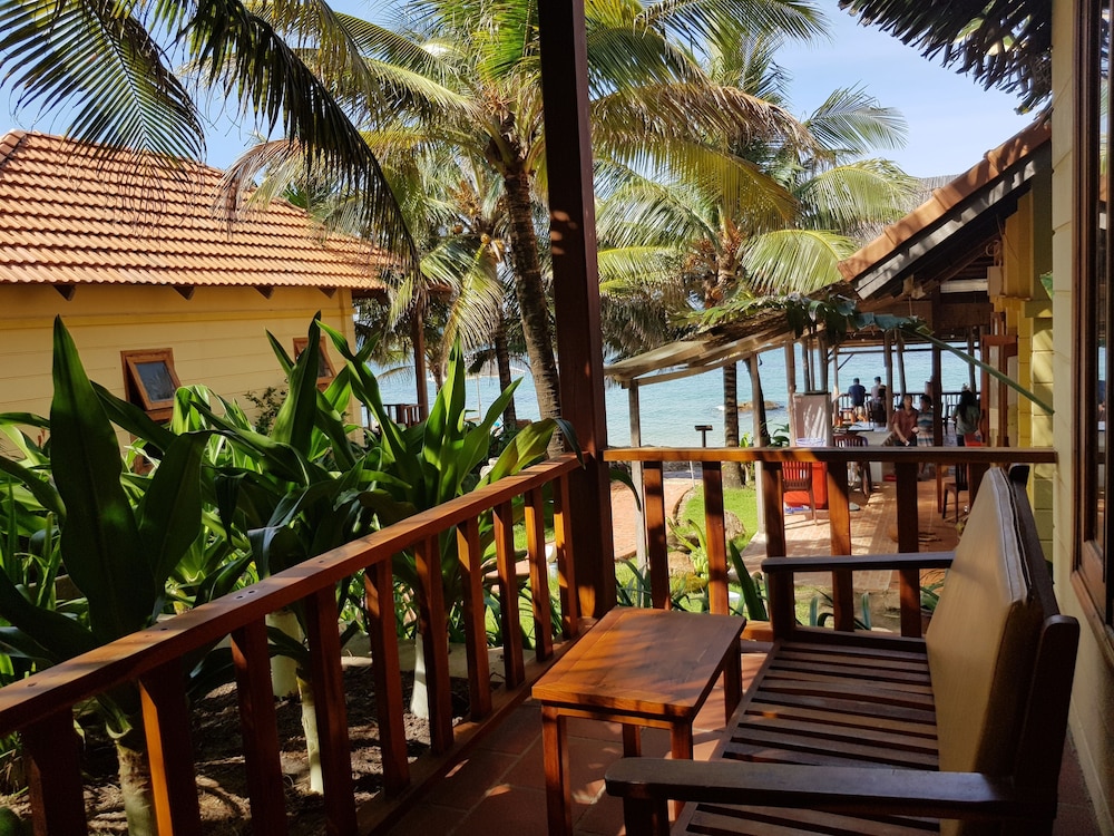 Free Beach Resort 27/50