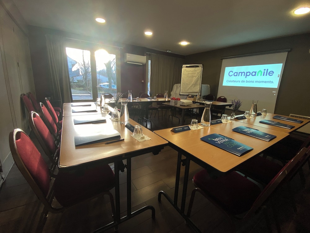 Hotel Campanile Montelimar Les Tourrettes 25/43