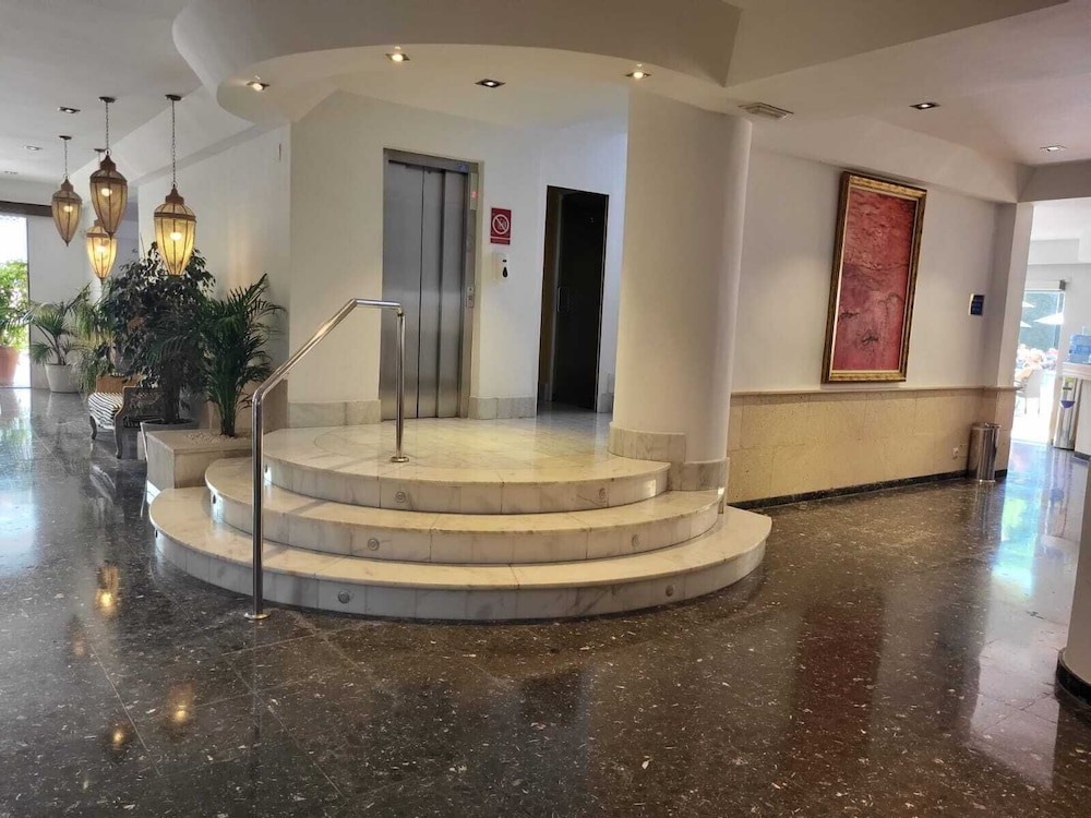 Hotel ROC Oberoy Adults Only +16 10/64