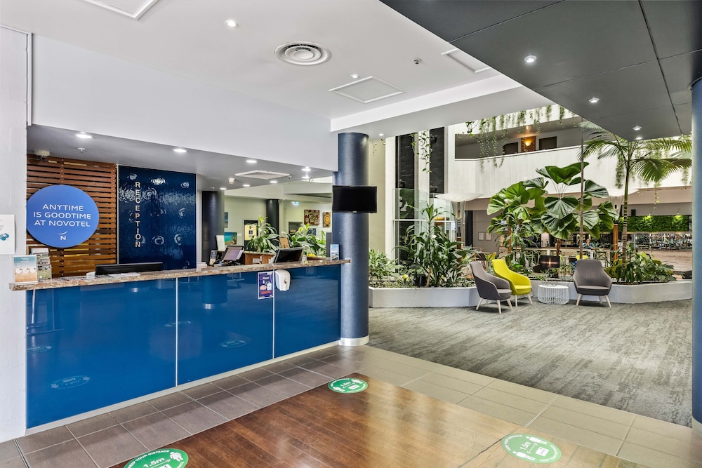 Novotel Darwin CBD 10/64