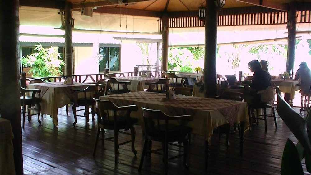 Utopia Resort 39/62