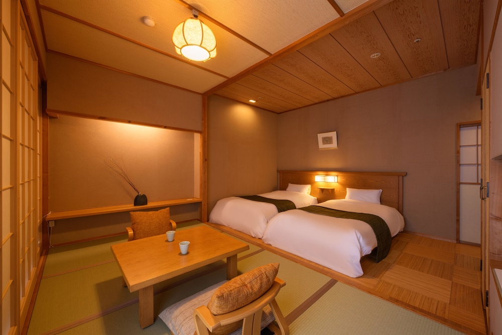 Yudukushi Salon Ichinobo 10/50