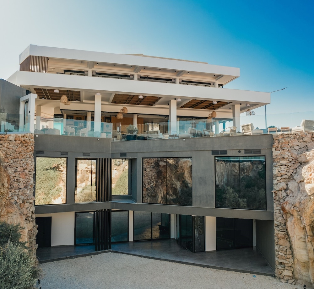 PERIYALI KONNOS Villas Beach Resort 1/53