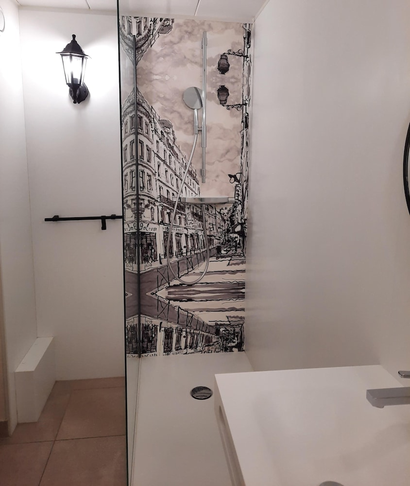 HOTEL DE FRANCE 27/55