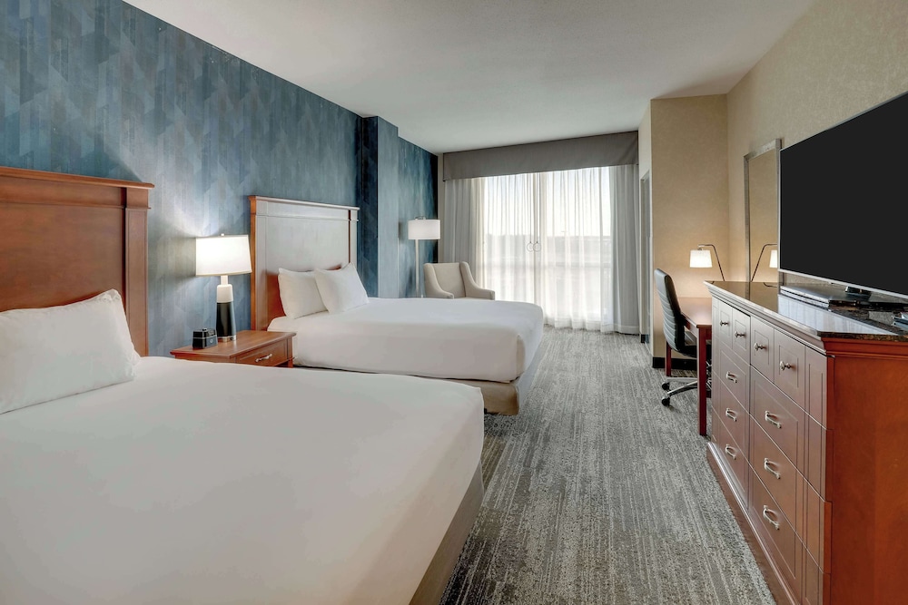 غرفة بسريرين كوين لذوي الإعاقة، Drury Inn Suites Mt Vernon 3/4