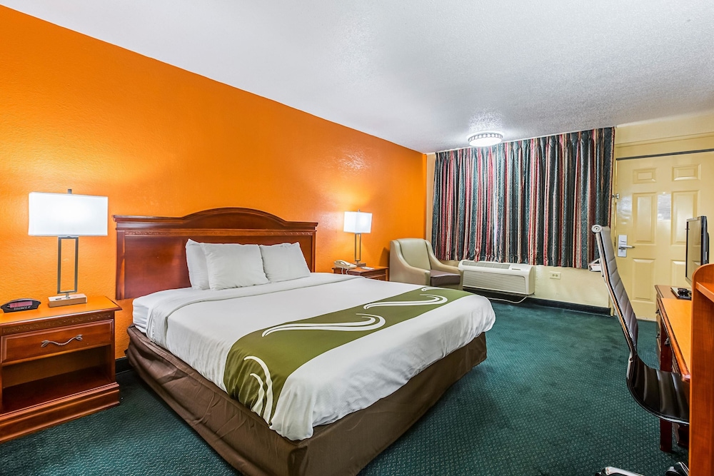 Quality Inn Northeast 12/41