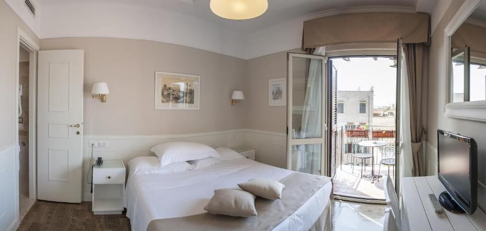 Hotel Modigliani 20/61