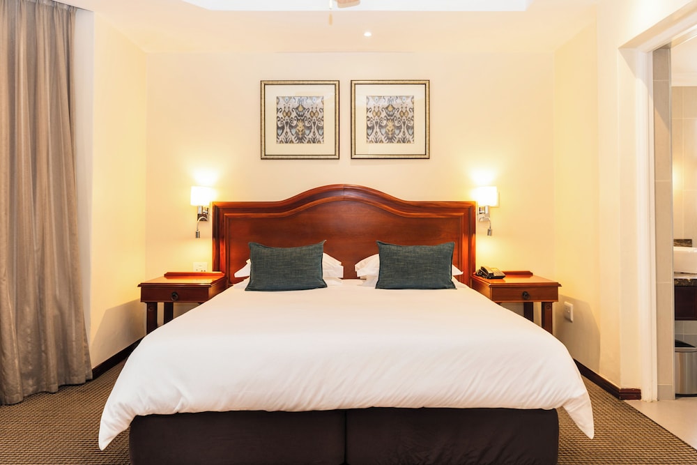 Premier Hotel Regent East London 18/59
