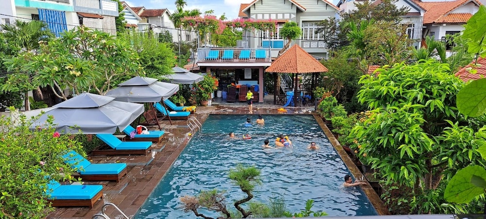 Betel Garden Villas 65/77