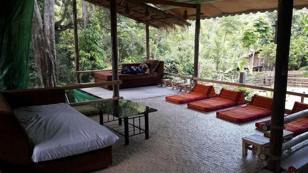 Hill Tribe Art House 26/50