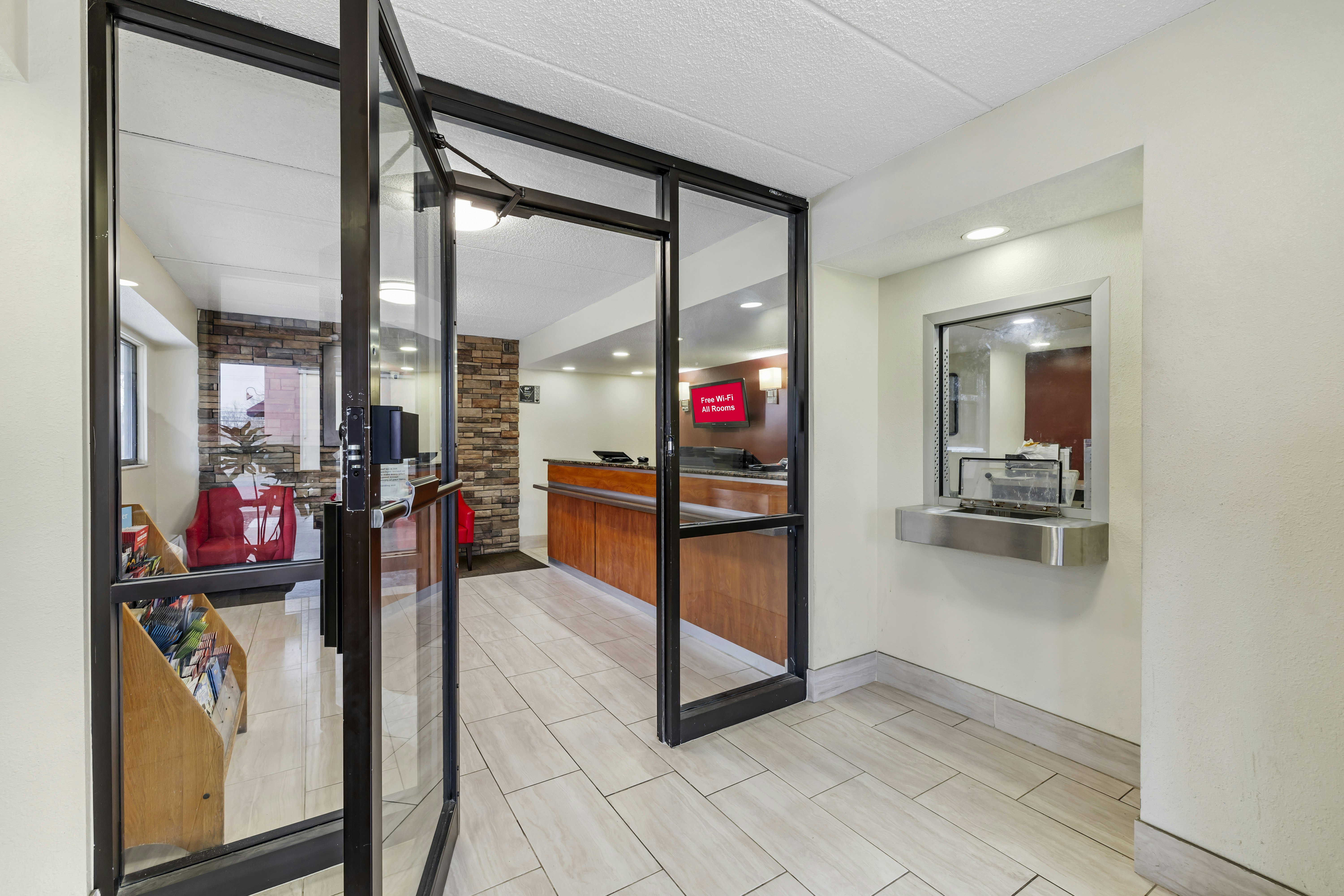 Red Roof Inn Parsippany 30/34