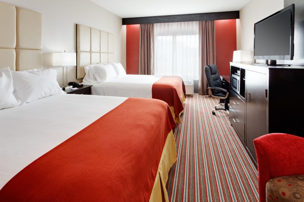 Holiday Inn Express Hotel Suites York Ne Market Street 12/46