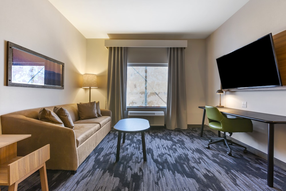 Fairfield by Marriott Inn & Suites Sandusky 32/49