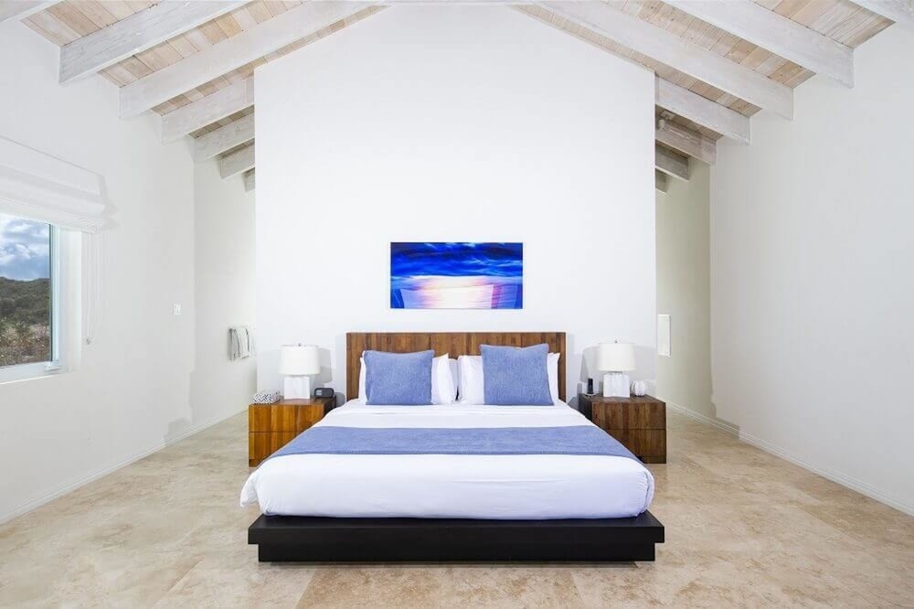 SAILROCK RESORT 37/80