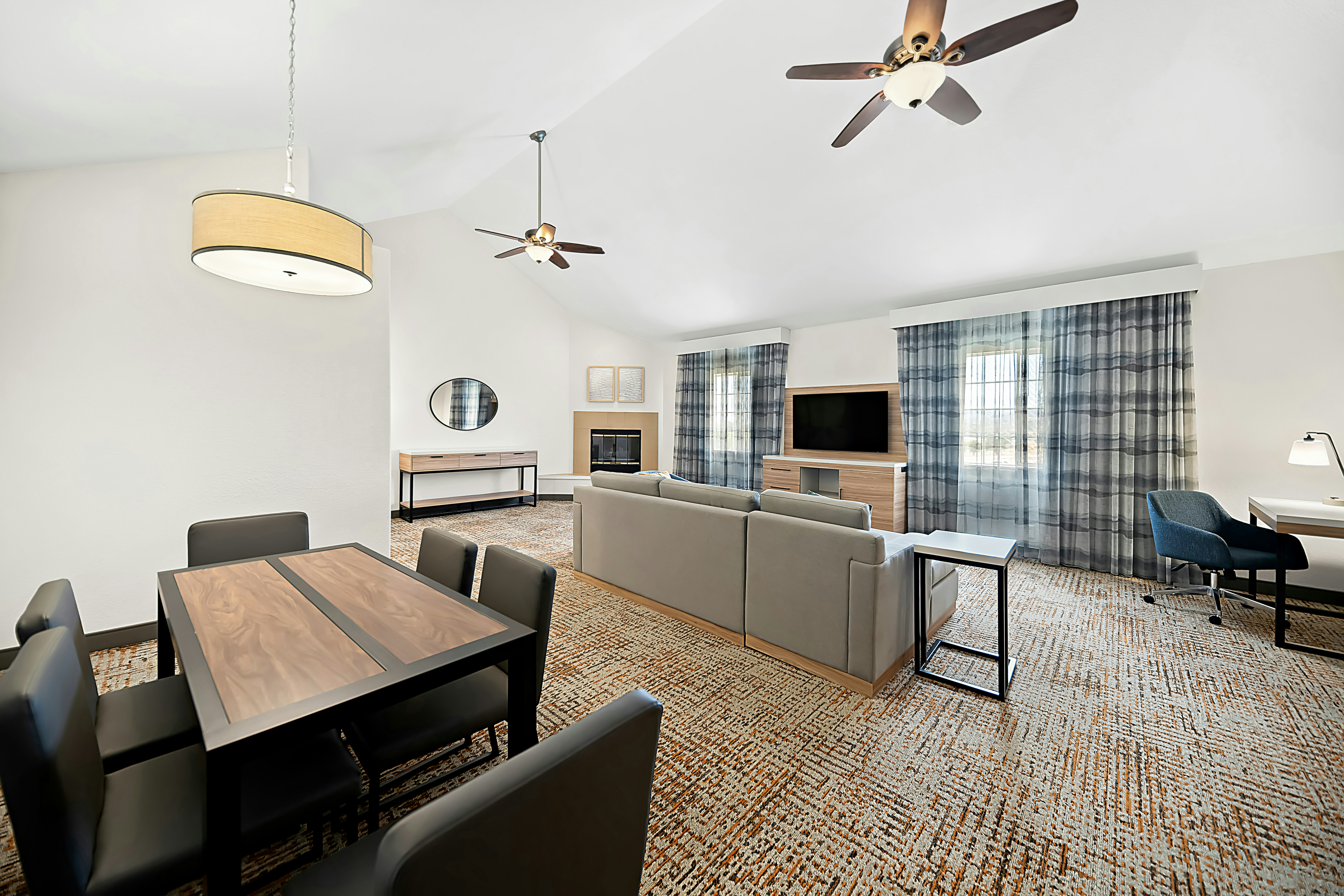 Hampton Inn Morgan Hill 19/39