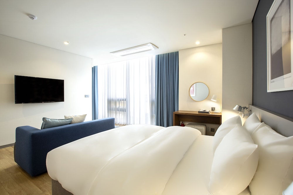 Hotel Arte 7/56